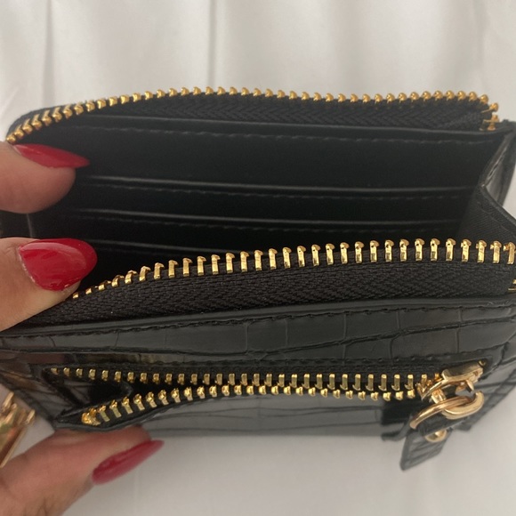 Anne Klein wallet - Picture 5 of 9